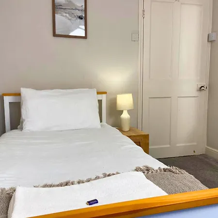 Holiday home Hycemoorside House *
